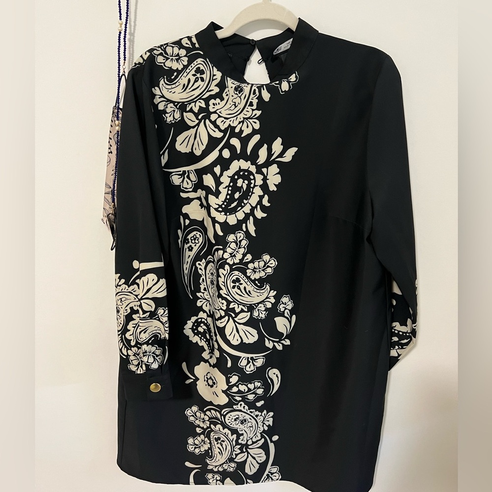 Zara dress black and beige size XL